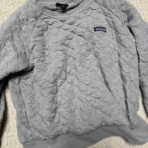 Patagonia Quilted gray organic cotton crewneck sweatshirt size M
